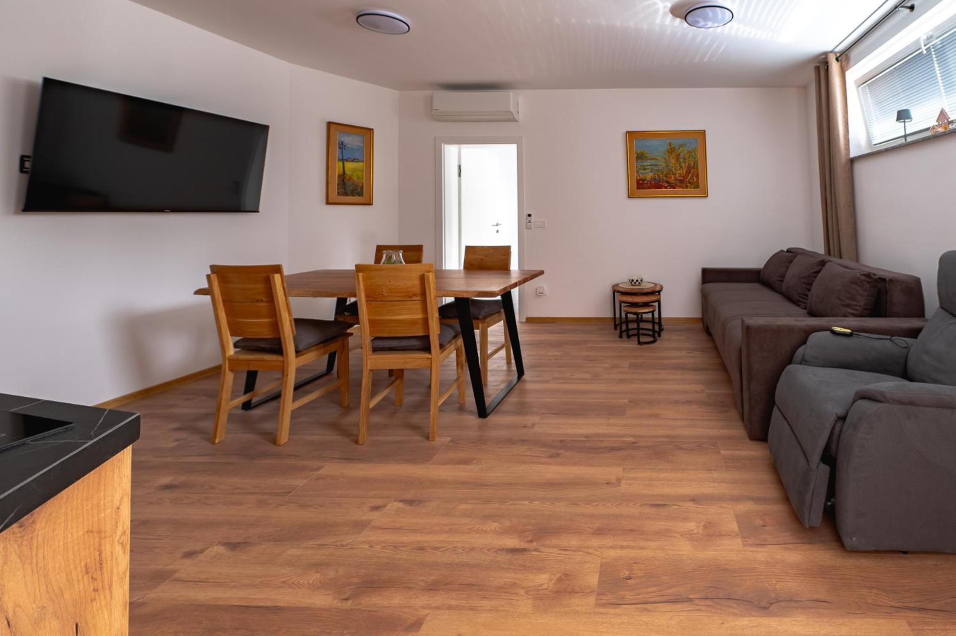 Apartments Luxury Ad Jesenice Exterior photo
